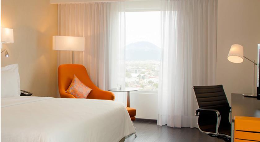 Fiesta Inn Puebla Las Animas Zewnętrze zdjęcie